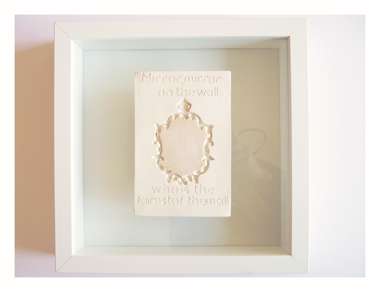 Fairytale Ceramic Art. Wall Tile With Reflecting Paint. on Luulla