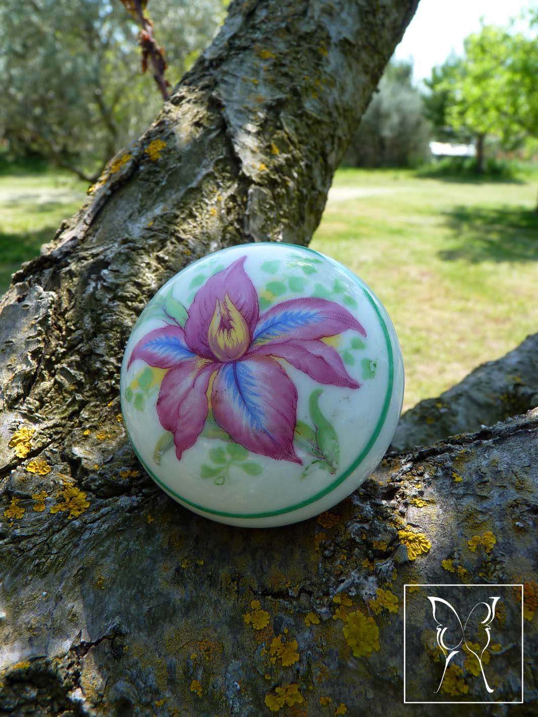 Orchid Flower Porcelain Door Knob on Luulla